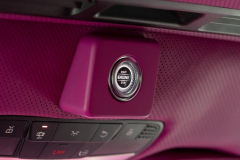 mercedes_amg_g_63_says_yes_to_steroid_shots_gets_a_pink_cockpit_and_more_power_too_0_08 mercedes_amg_g_63_says_yes_to_steroid_shots_gets_a_pink_cockpit_and_more_power_too_0_08