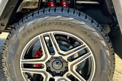 real_estate_mogul_and_car_enthusiast_adds_new_mercedes_benz_g_550_4x4²_to_his_garage_08