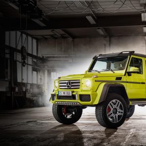 Carbon Fiber Fender Flares for G500 4×4 and G550 4×4 by Mercedes OEM