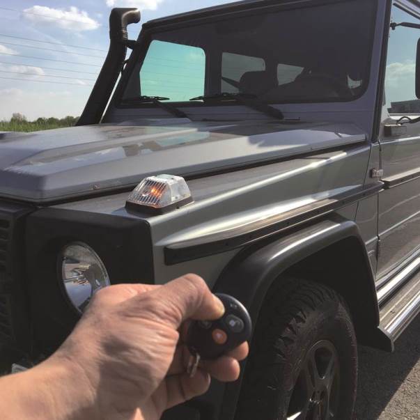Mercedes G 461 PUR/Professional radio remote control for central locking