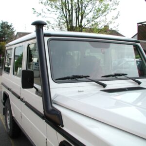 Mercedes G 463 300 TD Snorkel with rain protection right side