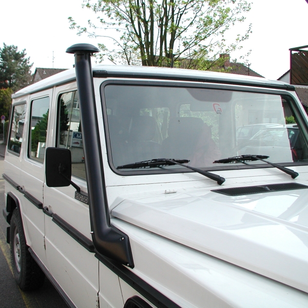 Mercedes G 463 300 TD Snorkel with rain protection right side