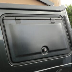 Mercedes G 5-doors (all models) left side rear window, GFK Side flap