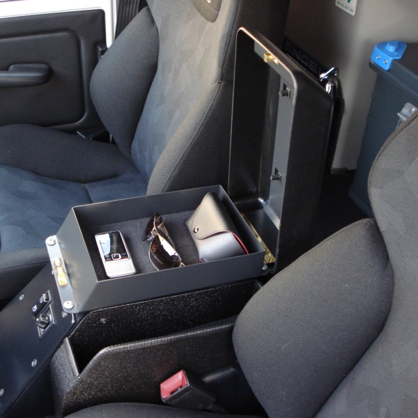 Storage shelf over the middle console for Mercedes G 461 PUR/Professional
