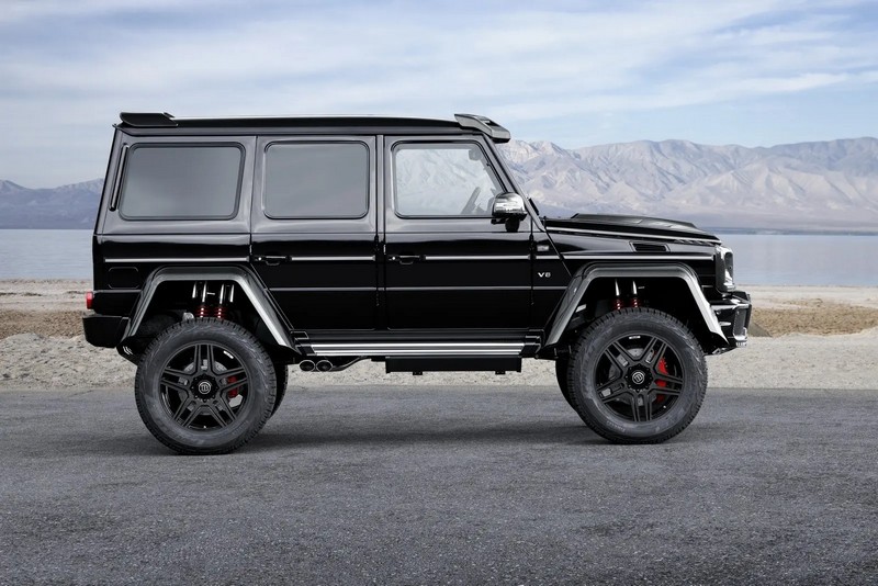 BRABUS Electric Retractable Front Door Steps for G-Class G550 4x4² - Image 4