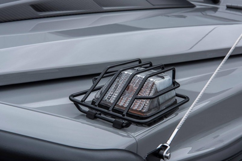 BRABUS Turn Signal Steel Mesh Guard Front for G-Class W463 G500 4x4²