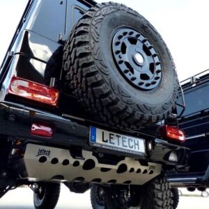 Hutchinson Beadlock Aluminum Wheel for G-Wagen – 8.5x18 | ET55 | 8×6.5 Bolt Pattern (For 8-Lug Portal Axle Vehicles)