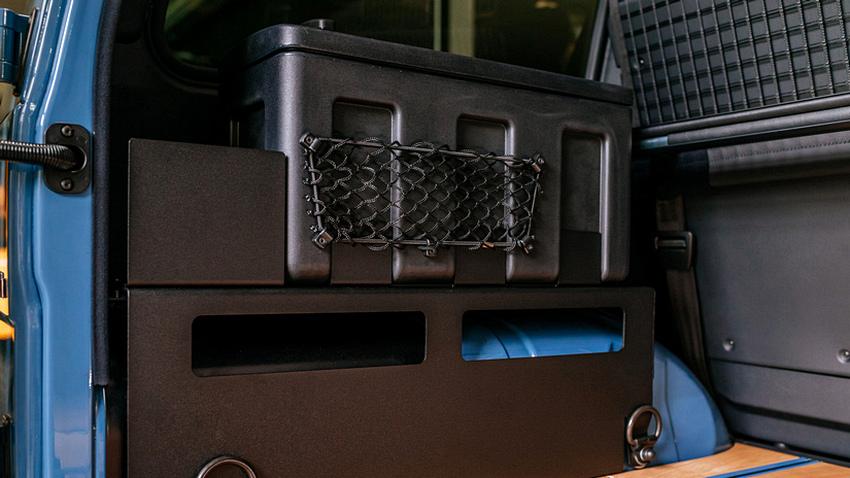 LeTech Lockable Rear Storage Box for Mercedes G-Wagon (W463 & W463A, 1990–2025) – Durable Plastic with Mounting Compatibility - Image 2