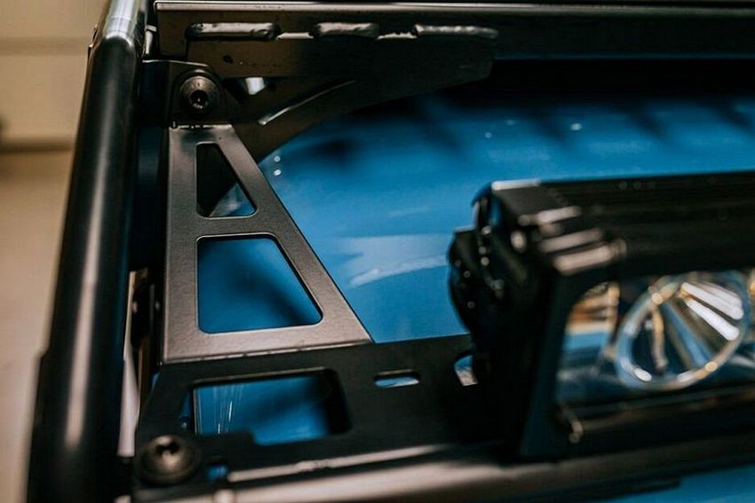 LeTech Mounting Bracket – Front Roof Rack Light Mount for G-Wagen (Pre-2018 Models) - Image 2