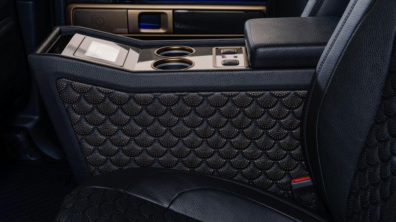 BRABUS Black & Gold Style Interior for G-Class AMG G63 W463A - Image 6