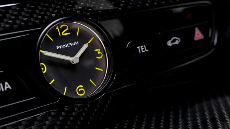 BRABUS Panerai Luminor Watch Black for G-Class W463A