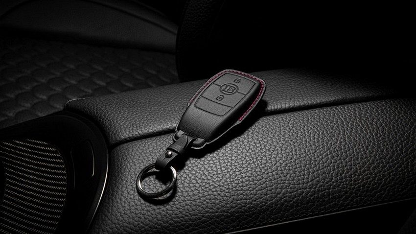 BRABUS Leather Key Cover Black-Red for G-Wagon MY25-on W465