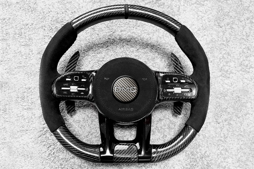 Custom Performance Steering Wheel – Carbon, Leather & Alcantara Suede – Fits 2019–2024 Mercedes-Benz AMG W463A/W464 G63 & AMG Models