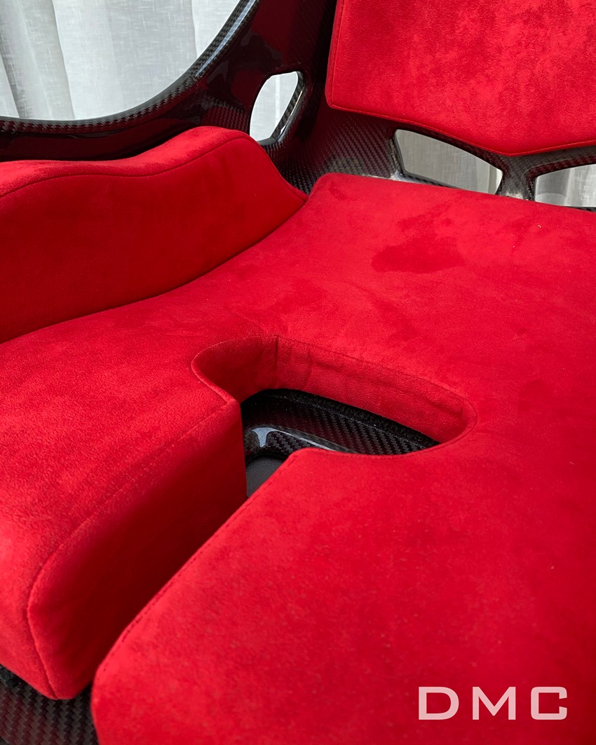 DMC Carbon Fiber Race Seat – Precision, Performance, and Bespoke Craftsmanship - Image 7