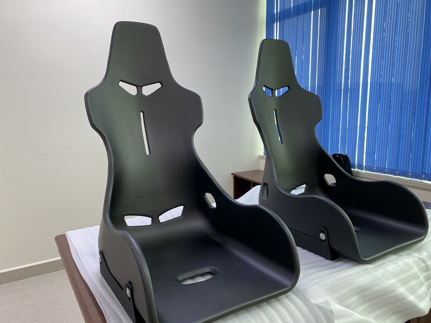 DMC Carbon Fiber Race Seat – Precision, Performance, and Bespoke Craftsmanship - Image 5