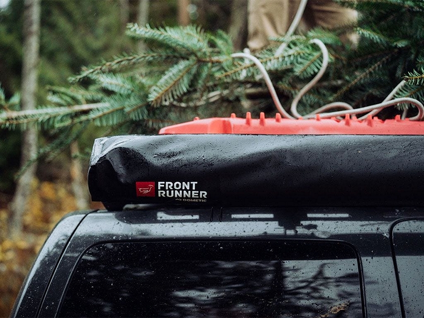 Front Runner Easy-Out 2M Awning – Black (Quick Deploy Roof Rack Awning) - Image 3